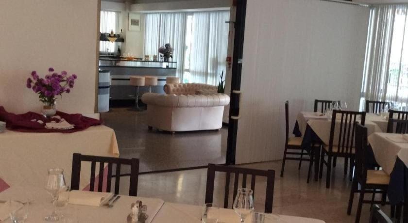 Hotel Riviera Nuova Gestione 카톨리카 외부 사진